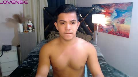 yourasian_bradley online show from October 13, 12:49 pm