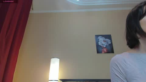 Snapshot of yourastral chatting on February 10, 12:08 am yourastral online show from February 10, 12:08 am