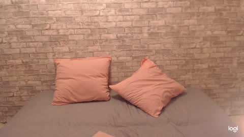 Sasha FOLLOW ME   online show from December 4, 4:21 am