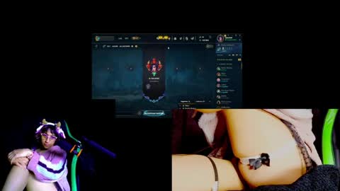 Snapshot of yourbadgoddess chatting on June 2, 2:13 am Val Honey online show from June 2, 2:13 am