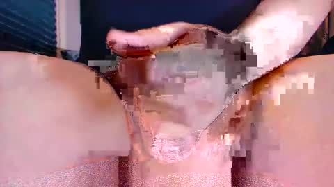 yourbae07 online show from March 18, 4:04 am