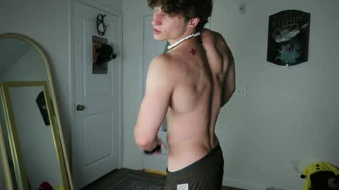 Snapshot of yourbigitalianstallion chatting on June 14, 1:47 am Ben online show from June 14, 1:47 am