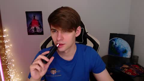 Snapshot of yourbilly chatting on January 16, 1:27 am Billy online show from January 16, 1:27 am