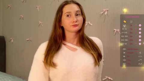 creamysister online show from January 13, 6:24 pm