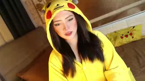 Snapshot of yourdevilsweettsx chatting on October 19, 10:38 am JEN online show from October 19, 10:38 am