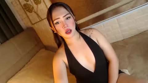 Snapshot of yourdevilsweettsx chatting on November 15, 11:18 am JEN online show from November 15, 11:18 am