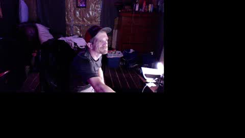 Snapshot of yourenotmytype69 chatting on January 5, 1:24 am yourenotmytype69 online show from January 5, 1:24 am