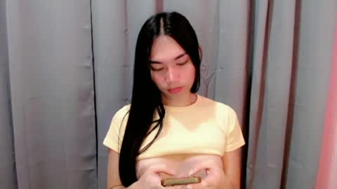 Snapshot of yourfantasy_girl chatting on June 26, 6:45 pm jenlie online show from June 26, 6:45 pm