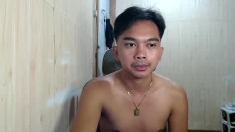 Snapshot of yourfantasyboyjr chatting on November 19, 7:14 pm i am your dream boy JR online show from November 19, 7:14 pm