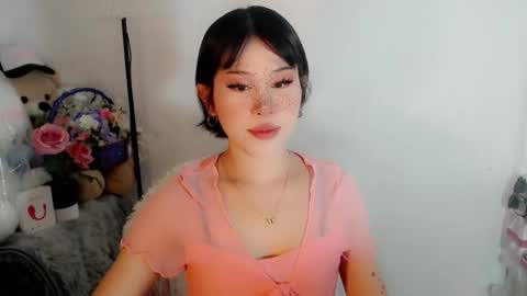 Snapshot of yourfavorateella chatting on November 2, 12:02 am PrettyElla online show from November 2, 12:02 am