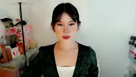 Snapshot of yourfavorateella chatting on November 26, 8:48 am PrettyElla online show from November 26, 8:48 am