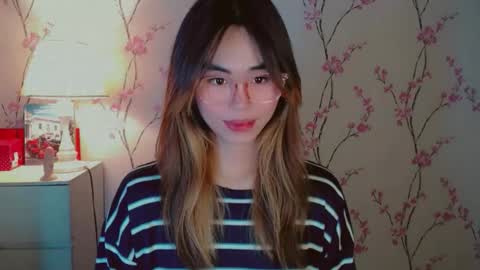 Snapshot of yourfavorateremi chatting on September 11, 11:21 am Remrem online show from September 11, 11:21 am