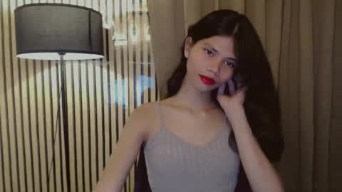 Snapshot of yourfavoratevivian chatting on October 30, 1:56 pm Vivian online show from October 30, 1:56 pm