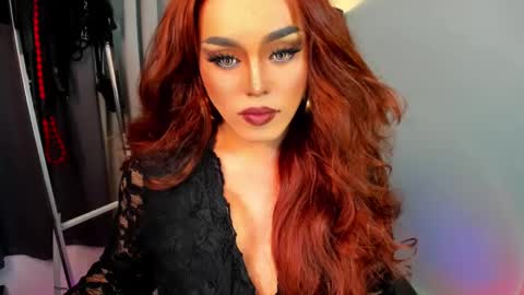 Snapshot of yourfiercemistress chatting on January 17, 9:06 am not into STINGY and CHEAP people online show from January 17, 9:06 am