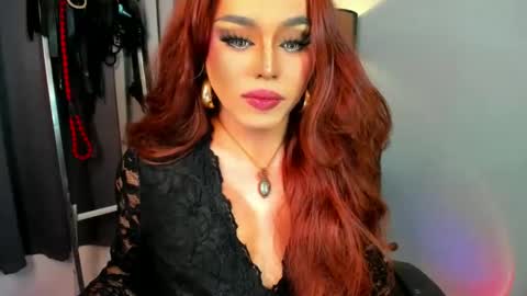 Snapshot of yourfiercemistress chatting on January 18, 5:31 am not into STINGY and CHEAP people online show from January 18, 5:31 am