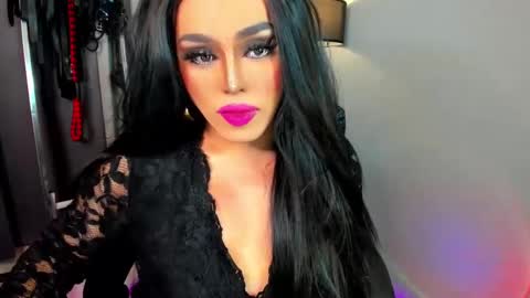 Snapshot of yourfiercemistress chatting on January 21, 2:54 am not into STINGY and CHEAP people online show from January 21, 2:54 am