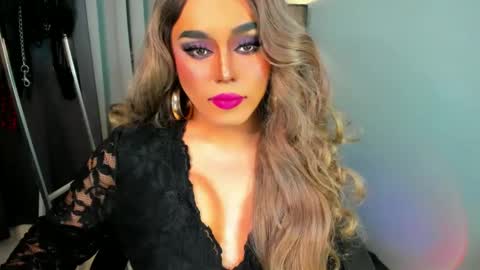 Snapshot of yourfiercemistress chatting on February 18, 6:04 am not into STINGY and CHEAP people online show from February 18, 6:04 am