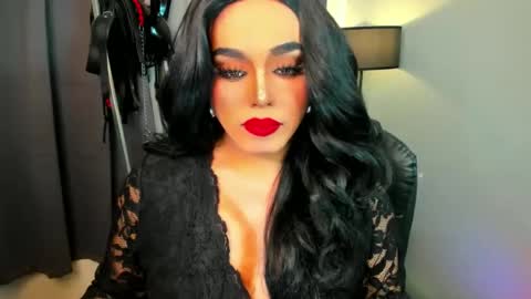 Snapshot of yourfiercemistress chatting on March 5, 1:28 pm not into STINGY and CHEAP people online show from March 5, 1:28 pm