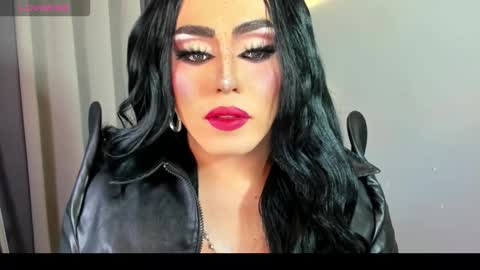 Snapshot of yourfiercemistress chatting on October 1, 12:05 am not into STINGY and CHEAP people online show from October 1, 12:05 am