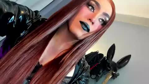  not into STINGY and CHEAP people online show from February 3, 6:40 am