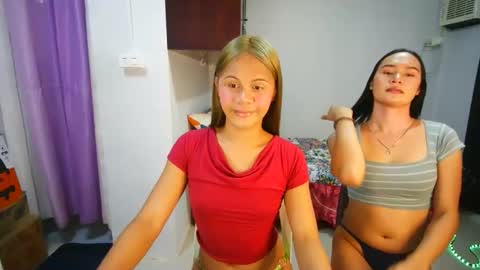 Snapshot of yourfucking349575 chatting on November 6, 4:35 am Angela online show from November 6, 4:35 am