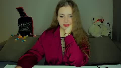 yourgem__ online show from December 3, 2:41 am