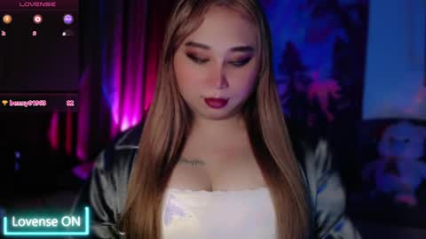 Snapshot of yourgoddessairis_ chatting on April 24, 7:55 am yourgoddessairis_ online show from April 24, 7:55 am