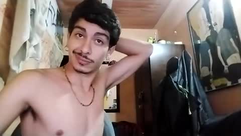 Snapshot of yourgodzeus chatting on February 28, 10:09 am yourgodzeus online show from February 28, 10:09 am