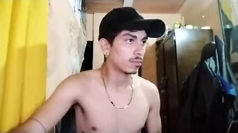 Snapshot of yourgodzeus chatting on March 1, 1:00 am yourgodzeus online show from March 1, 1:00 am