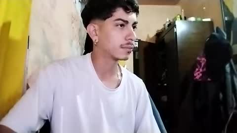 Snapshot of yourgodzeus chatting on March 8, 9:17 am yourgodzeus online show from March 8, 9:17 am