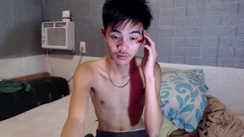 Snapshot of yourguy_josh23 chatting on April 8, 2:11 am Josh online show from April 8, 2:11 am