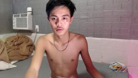 Snapshot of yourguy_josh23 chatting on April 26, 3:59 am Josh online show from April 26, 3:59 am
