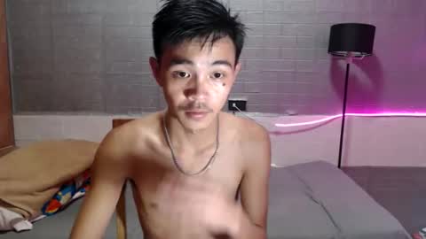 Snapshot of yourguy_josh23 chatting on May 11, 3:56 am Josh online show from May 11, 3:56 am