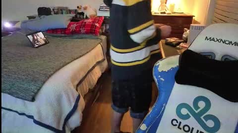 Sh online show from March 9, 1:20 am