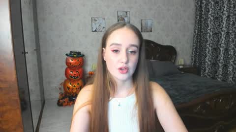 Snapshot of yourhotmariam chatting on November 1, 8:00 pm Mariam online show from November 1, 8:00 pm