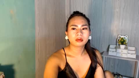Snapshot of yourhottie_winxxx chatting on July 7, 2:25 am Mauie online show from July 7, 2:25 am