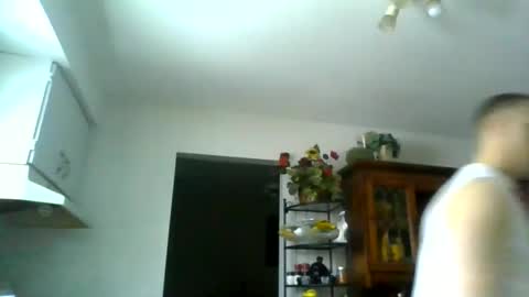 yourlove8523 online show from March 17, 11:57 am