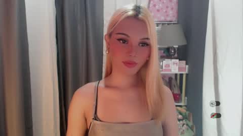 KYLIE MORE online show from June 16, 5:21 am