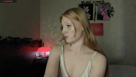 Mary online show from March 13, 2:34 pm