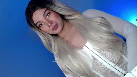 Snapshot of yourlovingpearl chatting on March 4, 4:09 pm PEARL online show from March 4, 4:09 pm