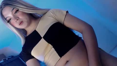 Snapshot of yourlovingpearl chatting on September 19, 8:20 pm PEARL online show from September 19, 8:20 pm