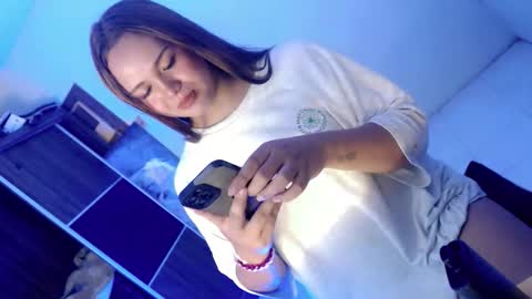 Snapshot of yourlovingpearl chatting on October 15, 4:23 am PEARL online show from October 15, 4:23 am