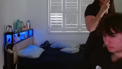 yourmila1 online show from February 18, 11:11 pm