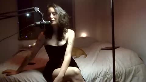 yourmistresslucia online show from August 4, 11:40 pm