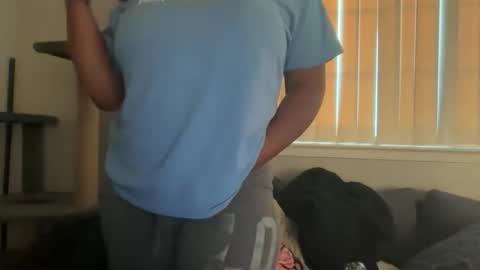 Snapshot of yourmommysol chatting on October 24, 11:45 pm yourmommysol online show from October 24, 11:45 pm