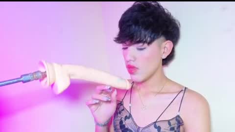 Snapshot of yournaughtyfemboy chatting on June 13, 7:28 am yournaughtyfemboy online show from June 13, 7:28 am