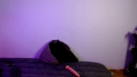 Snapshot of yournaughtyguy chatting on February 13, 6:48 pm BunnyBoy online show from February 13, 6:48 pm