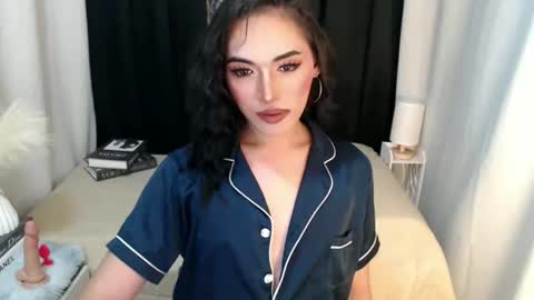 TIFFANY SUCKING QUEEN online show from March 23, 2:54 pm