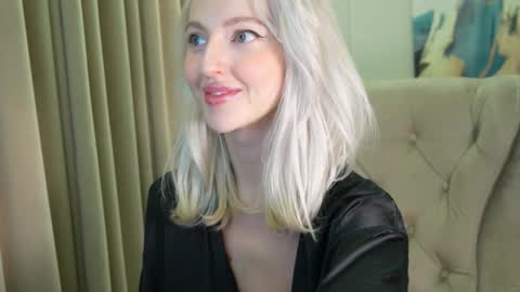 Eva online show from September 26, 8:02 pm