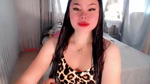 Snapshot of yournaughtyprincess16 chatting on September 23, 2:58 am ALPHA DOM. QUEEN JASMINE online show from September 23, 2:58 am